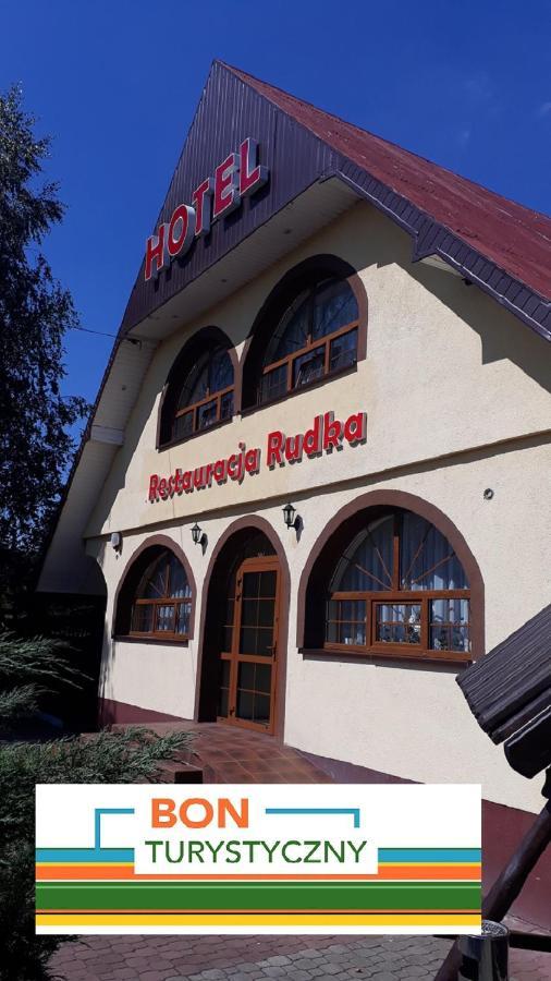 Hotel-Restauracja-Bar Rudka Ostrowiec Swietokrzyski Luaran gambar