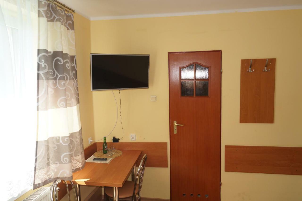 Hotel-Restauracja-Bar Rudka Ostrowiec Swietokrzyski Luaran gambar